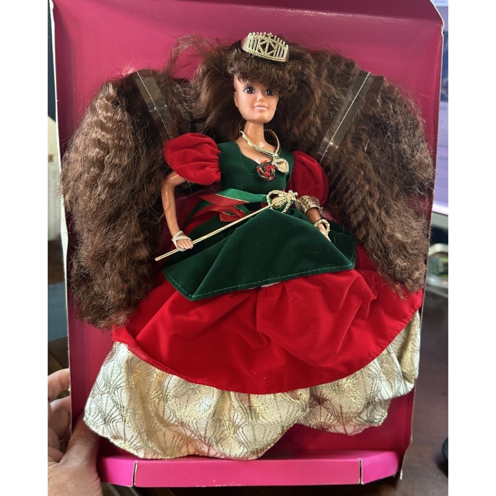Vintage The Fashion Queen Christmas Queen Green Red Gold Holiday Gown